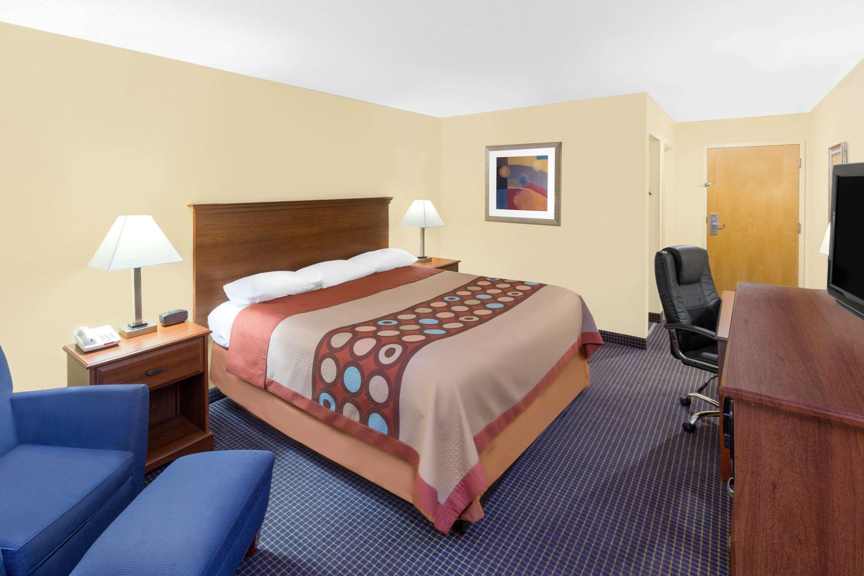 Super 8 By Wyndham Hattiesburg South Exterior foto